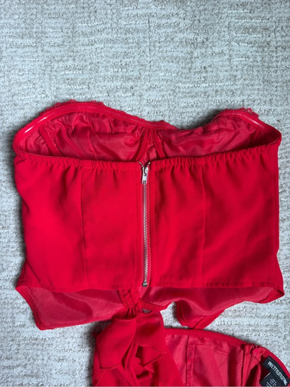 PrettyLittleThing Red Strapless Ruffle Set - Picture 6 of 7